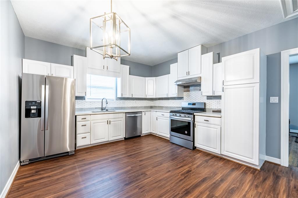 1032 1 Walling Street, Houston, Texas 77009, 3 Bedrooms Bedrooms, 7 Rooms Rooms,2 BathroomsBathrooms,Single-family,For Sale,Walling,69384496