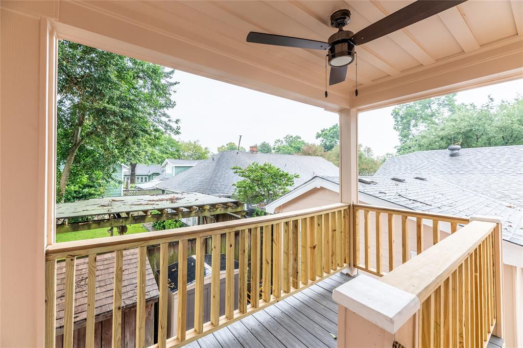 1032 1 Walling Street, Houston, Texas 77009, 3 Bedrooms Bedrooms, 7 Rooms Rooms,2 BathroomsBathrooms,Single-family,For Sale,Walling,69384496