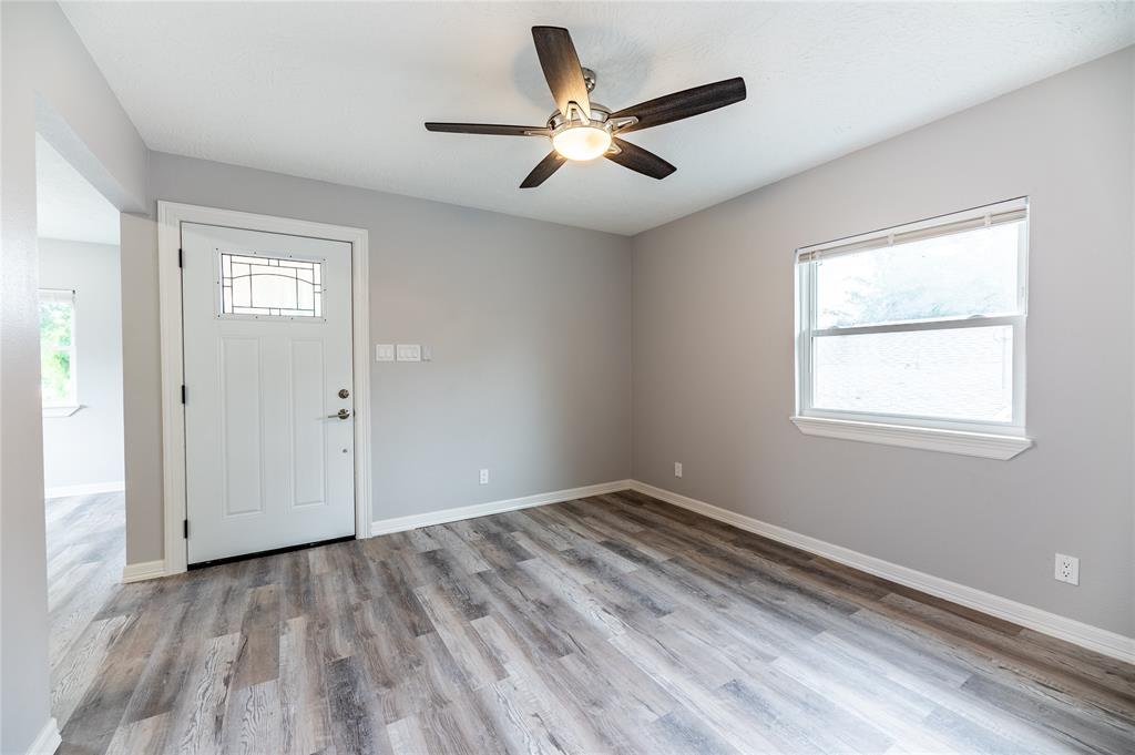 1032 1 Walling Street, Houston, Texas 77009, 3 Bedrooms Bedrooms, 7 Rooms Rooms,2 BathroomsBathrooms,Single-family,For Sale,Walling,69384496