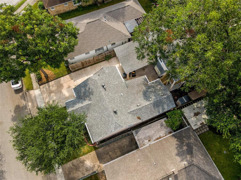1032 1 Walling Street, Houston, Texas 77009, 3 Bedrooms Bedrooms, 7 Rooms Rooms,2 BathroomsBathrooms,Single-family,For Sale,Walling,69384496