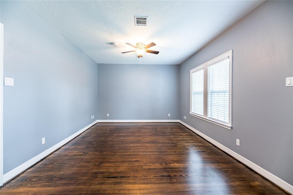1032 1 Walling Street, Houston, Texas 77009, 3 Bedrooms Bedrooms, 7 Rooms Rooms,2 BathroomsBathrooms,Single-family,For Sale,Walling,69384496