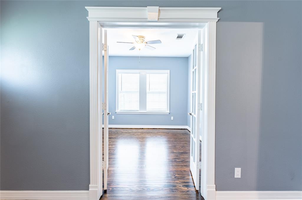 1032 1 Walling Street, Houston, Texas 77009, 3 Bedrooms Bedrooms, 7 Rooms Rooms,2 BathroomsBathrooms,Single-family,For Sale,Walling,69384496