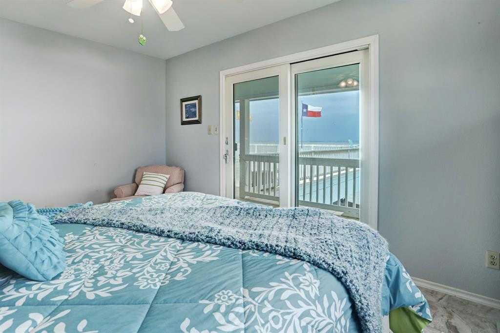 114 2 Tamana Drive, Tiki Island, Texas 77554, 3 Bedrooms Bedrooms, 6 Rooms Rooms,2 BathroomsBathrooms,Single-family,For Sale,Tamana,51201306