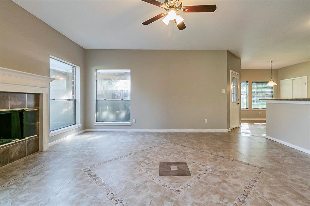 4011 2 Perry Knoll Court, Sugar Land, Texas 77479, 4 Bedrooms Bedrooms, 4 Rooms Rooms,2 BathroomsBathrooms,Single-family,For Sale,Perry Knoll,61372887