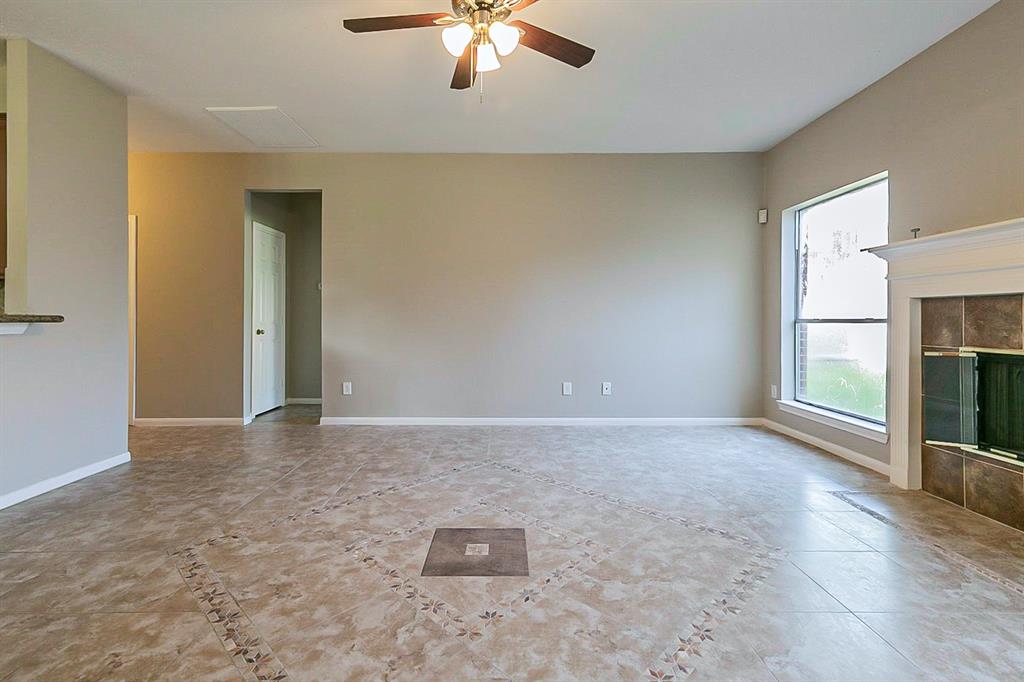 4011 2 Perry Knoll Court, Sugar Land, Texas 77479, 4 Bedrooms Bedrooms, 4 Rooms Rooms,2 BathroomsBathrooms,Single-family,For Sale,Perry Knoll,61372887