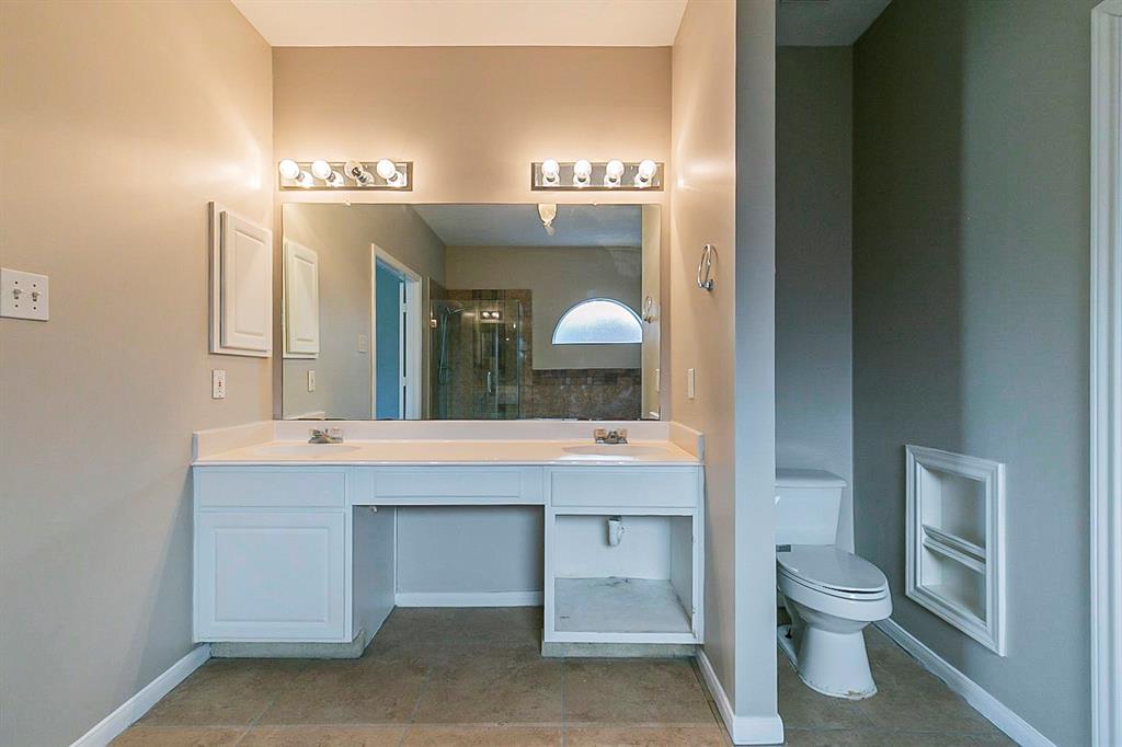 4011 2 Perry Knoll Court, Sugar Land, Texas 77479, 4 Bedrooms Bedrooms, 4 Rooms Rooms,2 BathroomsBathrooms,Single-family,For Sale,Perry Knoll,61372887