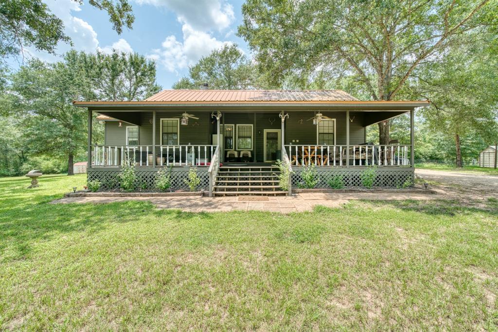 2689 W Chambliss LN, Normangee, TX 77871