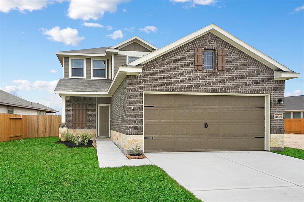 14203 2 Grand Hills Drive, Conroe, Texas 77303, 4 Bedrooms Bedrooms, 7 Rooms Rooms,3 BathroomsBathrooms,Single-family,For Sale,Grand Hills,88480307