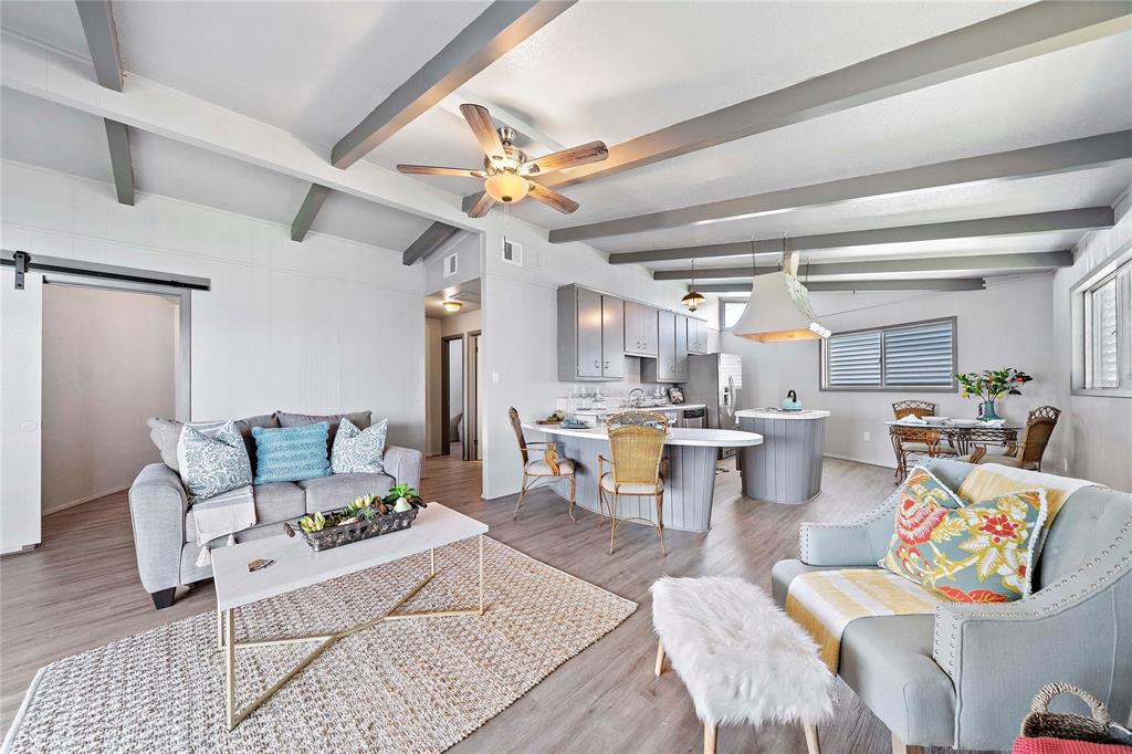190 1 Barracuda Street, Bayou Vista, Texas 77563, 2 Bedrooms Bedrooms, 2 Rooms Rooms,2 BathroomsBathrooms,Single-family,For Sale,Barracuda,66168537