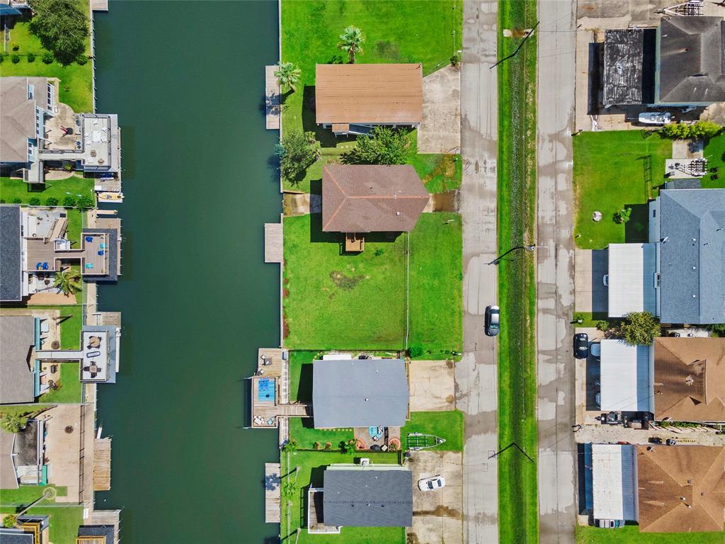 190 1 Barracuda Street, Bayou Vista, Texas 77563, 2 Bedrooms Bedrooms, 2 Rooms Rooms,2 BathroomsBathrooms,Single-family,For Sale,Barracuda,66168537