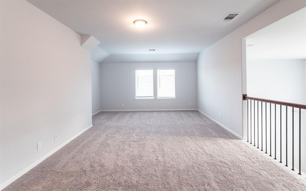 20119 2 Bushwick Falls Drive, Montgomery, Texas 77316, 4 Bedrooms Bedrooms, 10 Rooms Rooms,2 BathroomsBathrooms,Single-family,For Sale,Bushwick Falls,76081237