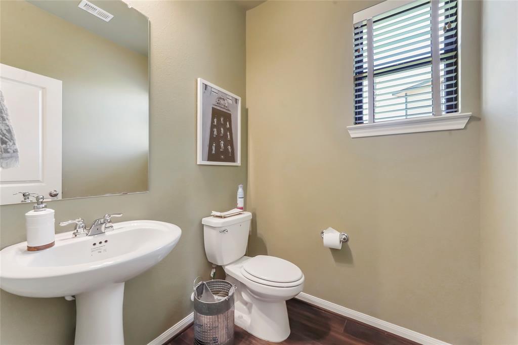 15818 2 Grampian Reach Lane, Humble, Texas 77346, 4 Bedrooms Bedrooms, 7 Rooms Rooms,3 BathroomsBathrooms,Single-family,For Sale,Grampian Reach,51895195