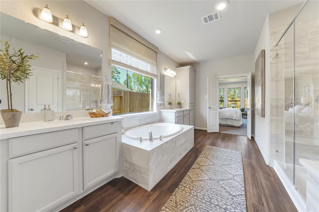 15818 2 Grampian Reach Lane, Humble, Texas 77346, 4 Bedrooms Bedrooms, 7 Rooms Rooms,3 BathroomsBathrooms,Single-family,For Sale,Grampian Reach,51895195