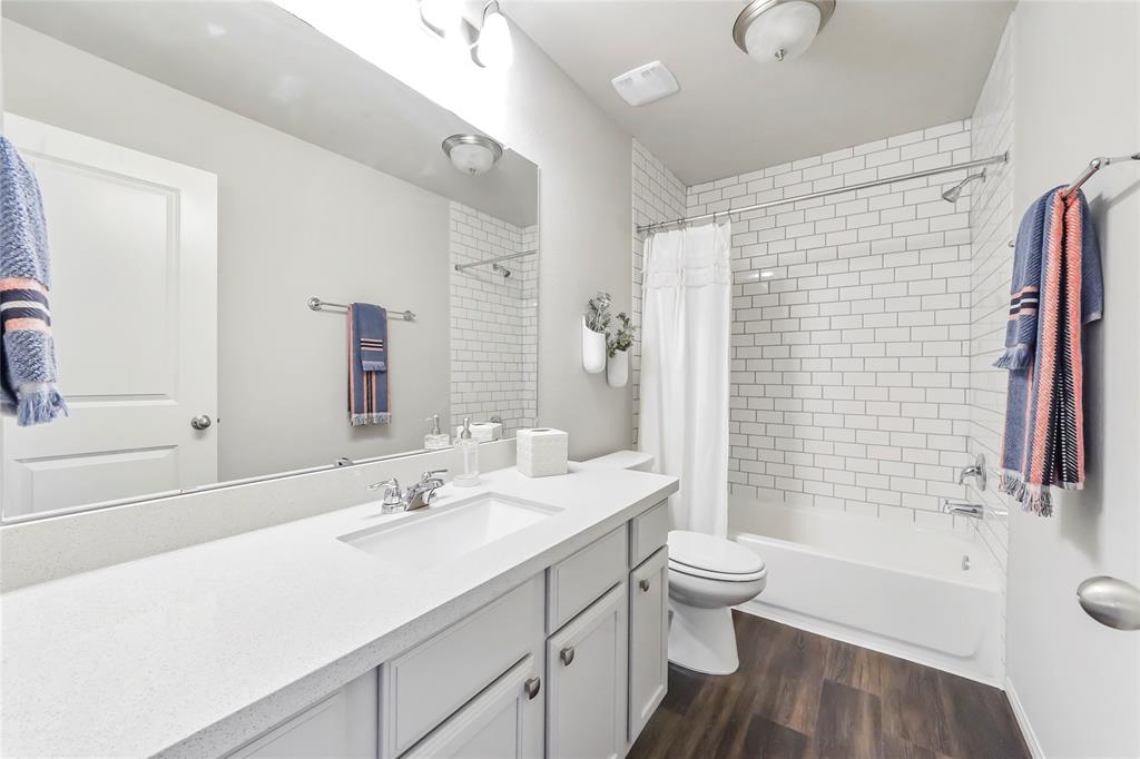 15818 2 Grampian Reach Lane, Humble, Texas 77346, 4 Bedrooms Bedrooms, 7 Rooms Rooms,3 BathroomsBathrooms,Single-family,For Sale,Grampian Reach,51895195