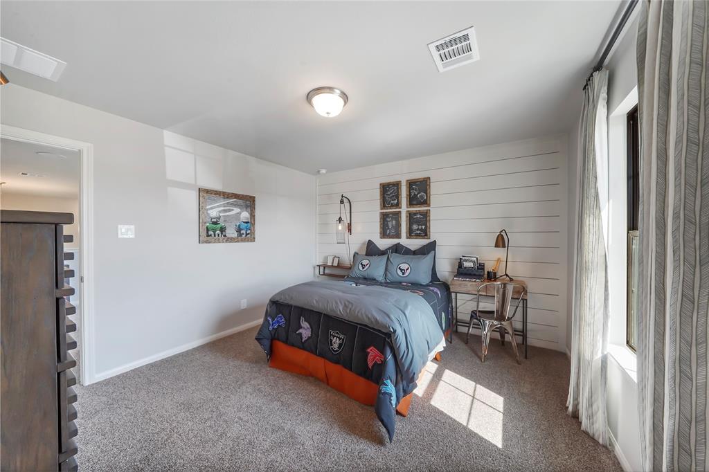 15818 2 Grampian Reach Lane, Humble, Texas 77346, 4 Bedrooms Bedrooms, 7 Rooms Rooms,3 BathroomsBathrooms,Single-family,For Sale,Grampian Reach,51895195