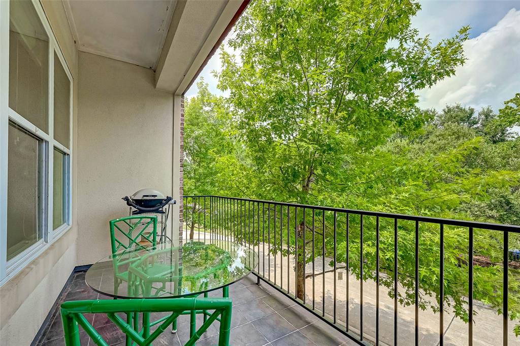 4611 3 Regent Manor Drive, Kingwood, Texas 77345, 3 Bedrooms Bedrooms, 17 Rooms Rooms,3 BathroomsBathrooms,Single-family,For Sale,Regent Manor Drive,77406911