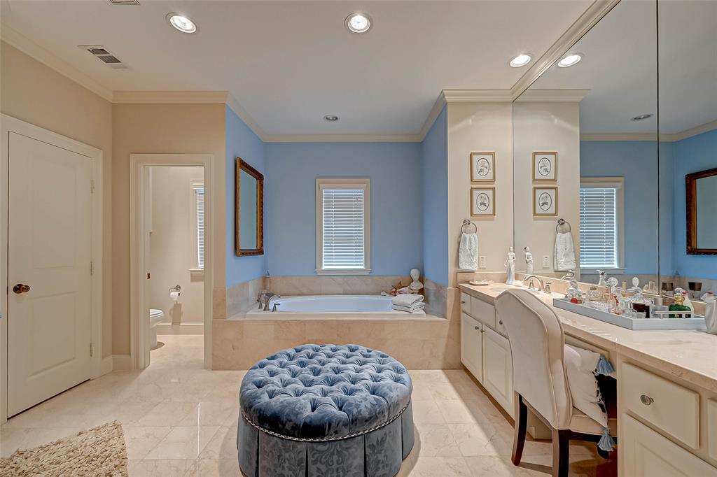 4611 3 Regent Manor Drive, Kingwood, Texas 77345, 3 Bedrooms Bedrooms, 17 Rooms Rooms,3 BathroomsBathrooms,Single-family,For Sale,Regent Manor Drive,77406911