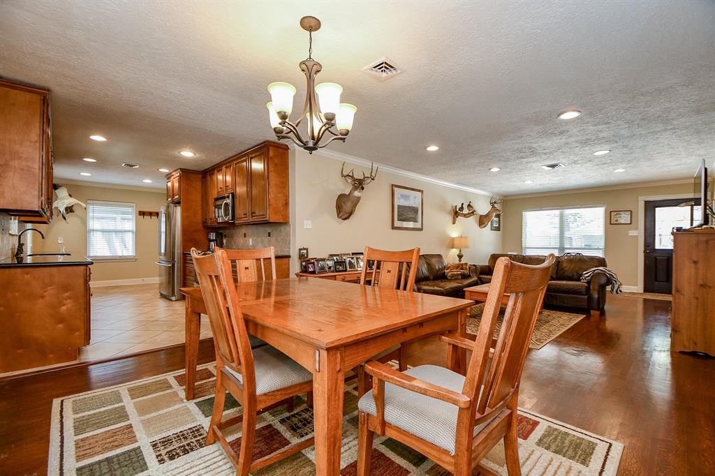 5517 1 Judalon Lane, Houston, Texas 77056, 3 Bedrooms Bedrooms, 9 Rooms Rooms,2 BathroomsBathrooms,Single-family,For Sale,Judalon,75910254
