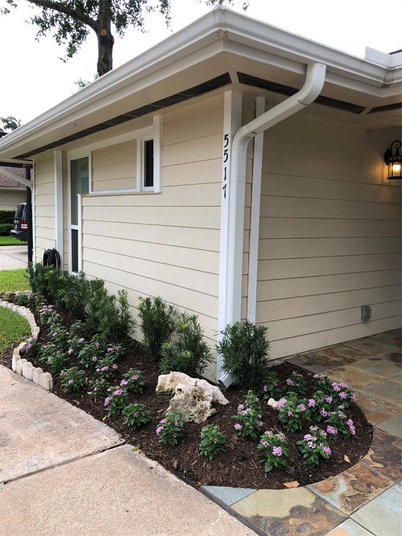 5517 1 Judalon Lane, Houston, Texas 77056, 3 Bedrooms Bedrooms, 9 Rooms Rooms,2 BathroomsBathrooms,Single-family,For Sale,Judalon,75910254