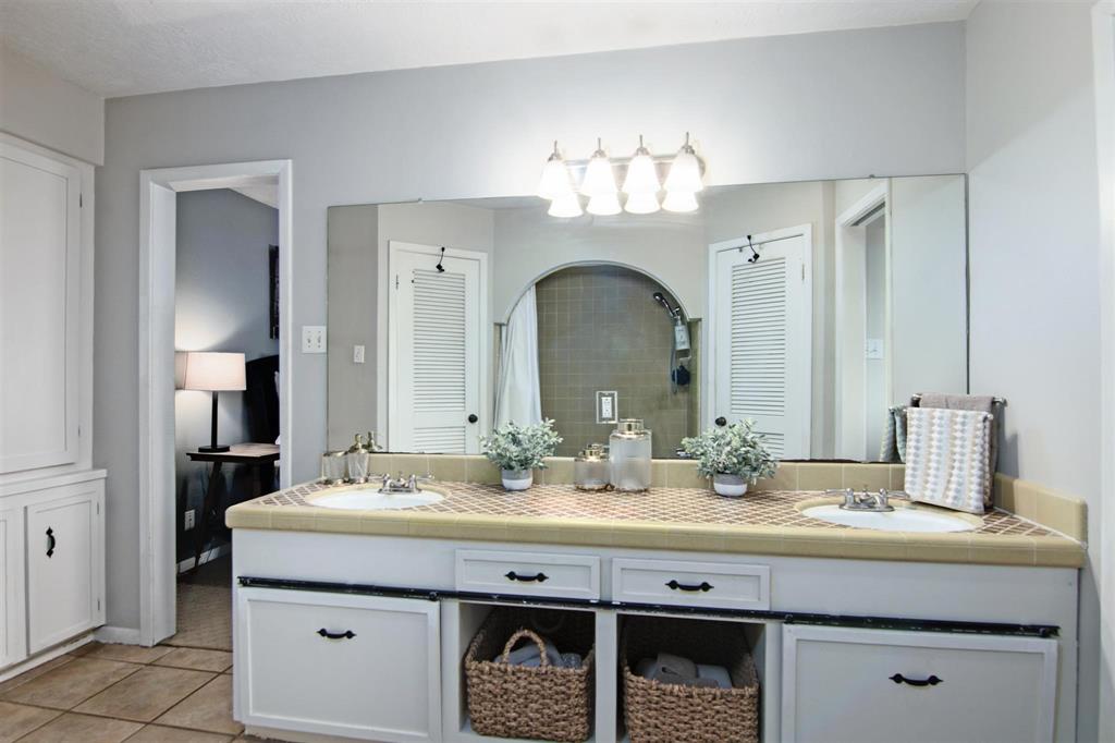 508 1 Misty Lane, Friendswood, Texas 77546, 3 Bedrooms Bedrooms, 9 Rooms Rooms,2 BathroomsBathrooms,Single-family,For Sale,Misty,82126762