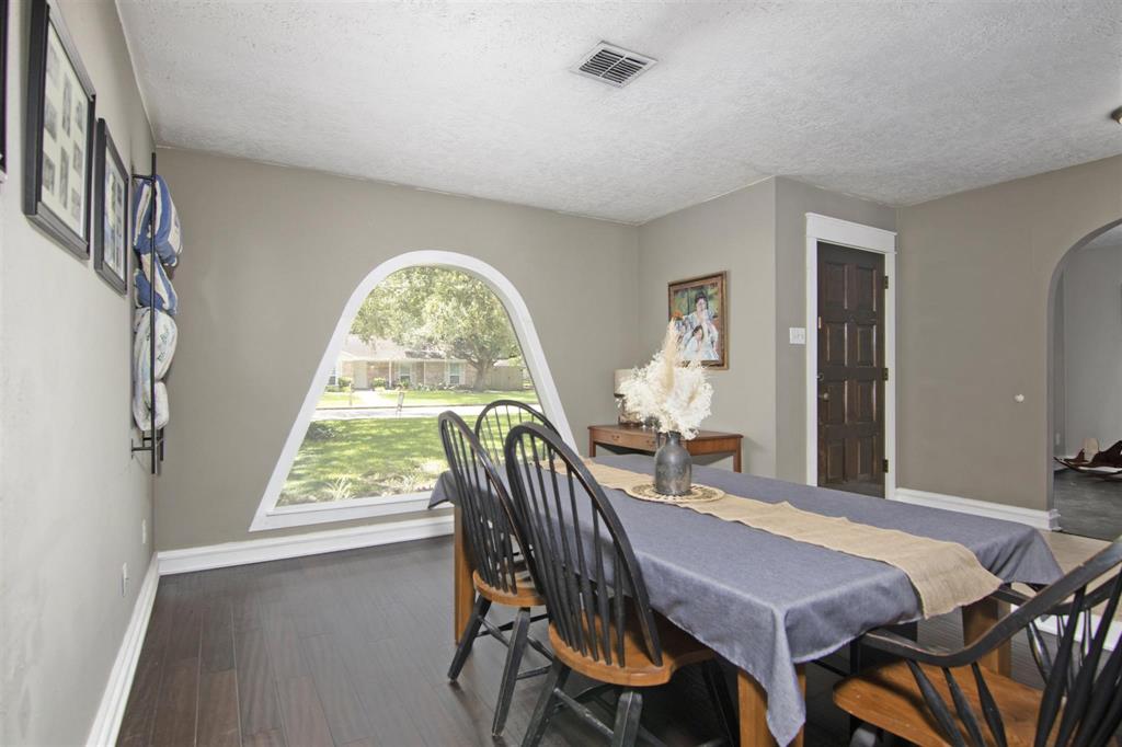 508 1 Misty Lane, Friendswood, Texas 77546, 3 Bedrooms Bedrooms, 9 Rooms Rooms,2 BathroomsBathrooms,Single-family,For Sale,Misty,82126762
