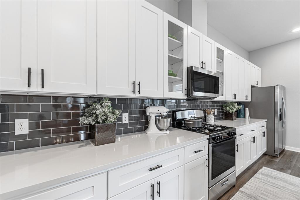 6723 2 Parker Oaks Lane, Houston, Texas 77076, 3 Bedrooms Bedrooms, 7 Rooms Rooms,2 BathroomsBathrooms,Single-family,For Sale,Parker Oaks,80583673