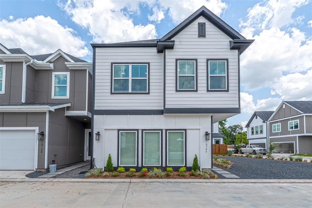 6723 2 Parker Oaks Lane, Houston, Texas 77076, 3 Bedrooms Bedrooms, 7 Rooms Rooms,2 BathroomsBathrooms,Single-family,For Sale,Parker Oaks,80583673