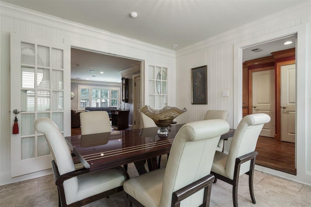 1519 1 Glen Oaks Street, Houston, Texas 77008, 2 Bedrooms Bedrooms, 6 Rooms Rooms,1 BathroomBathrooms,Single-family,For Sale,Glen Oaks,55337540