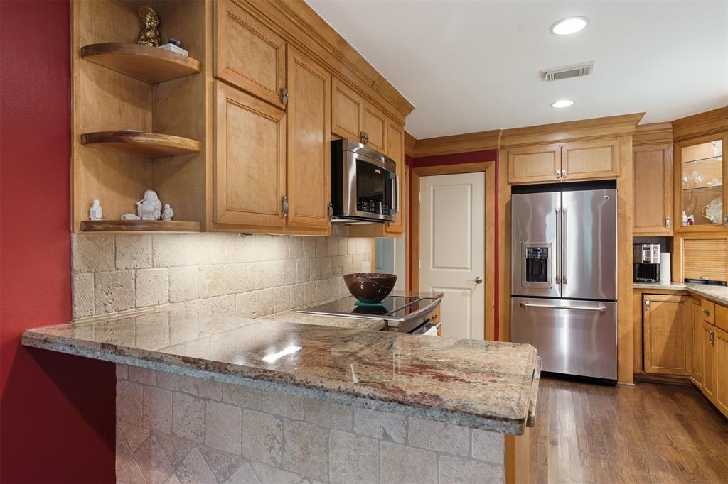 1519 1 Glen Oaks Street, Houston, Texas 77008, 2 Bedrooms Bedrooms, 6 Rooms Rooms,1 BathroomBathrooms,Single-family,For Sale,Glen Oaks,55337540