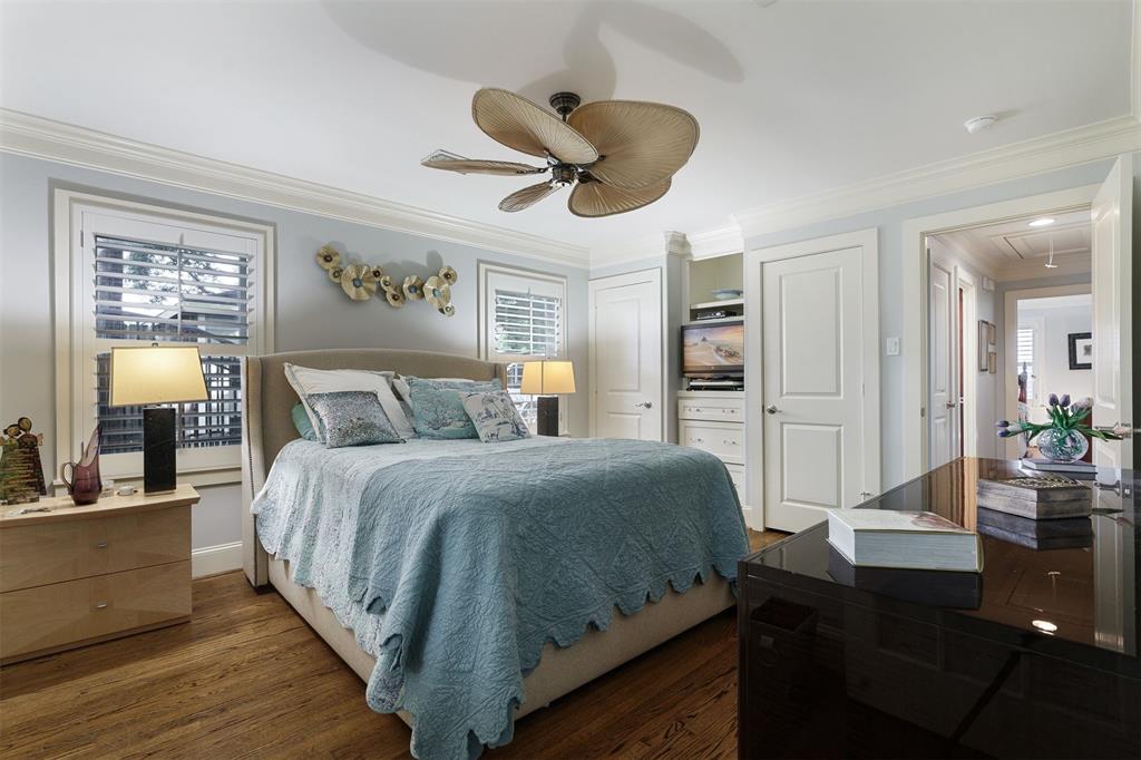 1519 1 Glen Oaks Street, Houston, Texas 77008, 2 Bedrooms Bedrooms, 6 Rooms Rooms,1 BathroomBathrooms,Single-family,For Sale,Glen Oaks,55337540