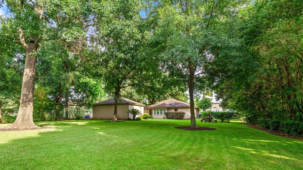 1519 1 Glen Oaks Street, Houston, Texas 77008, 2 Bedrooms Bedrooms, 6 Rooms Rooms,1 BathroomBathrooms,Single-family,For Sale,Glen Oaks,55337540