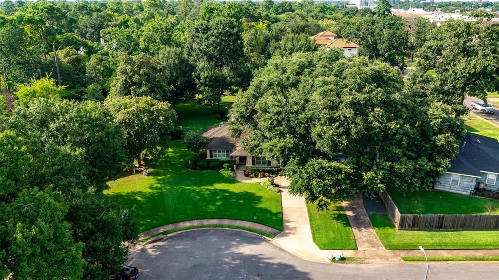 1519 1 Glen Oaks Street, Houston, Texas 77008, 2 Bedrooms Bedrooms, 6 Rooms Rooms,1 BathroomBathrooms,Single-family,For Sale,Glen Oaks,55337540