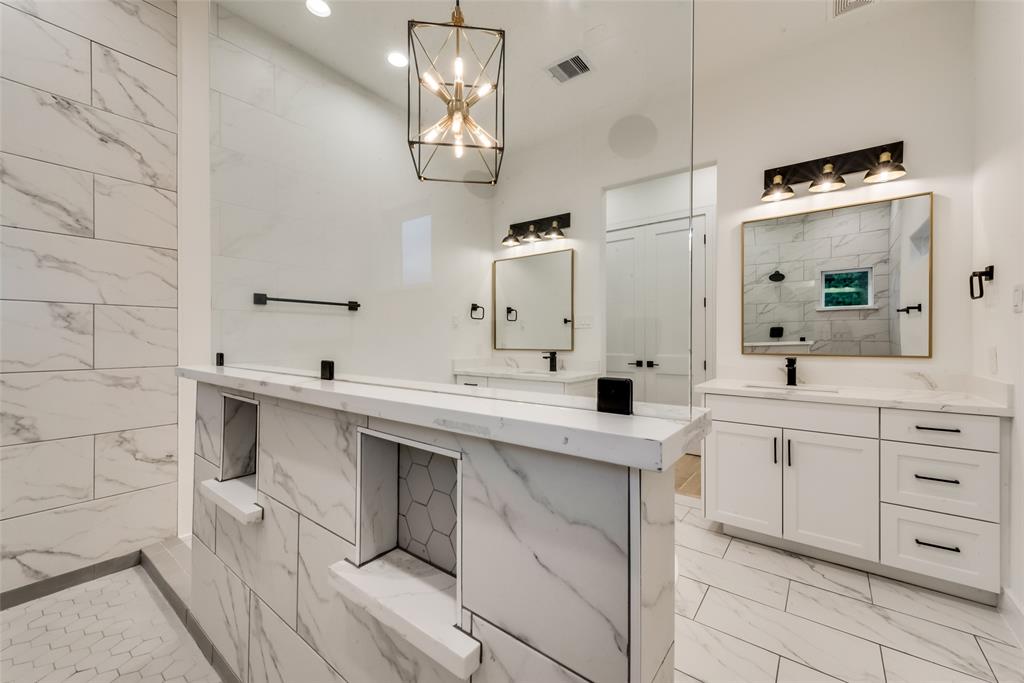 9425 2 Montridge Drive, Houston, Texas 77080, 3 Bedrooms Bedrooms, 8 Rooms Rooms,2 BathroomsBathrooms,Single-family,For Sale,Montridge,51194221