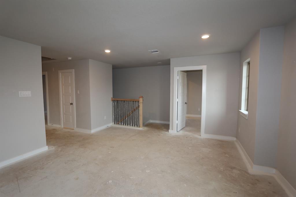 21928 2 Juniper Crossing Drive, New Caney, Texas 77357, 5 Bedrooms Bedrooms, 8 Rooms Rooms,3 BathroomsBathrooms,Single-family,For Sale,Juniper Crossing,52067639