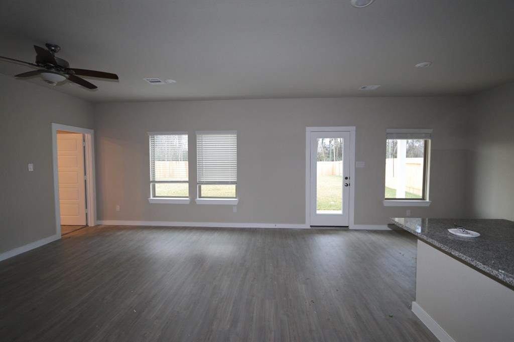 22112 2 Juniper Crossing Drive, New Caney, Texas 77357, 4 Bedrooms Bedrooms, 8 Rooms Rooms,2 BathroomsBathrooms,Single-family,For Sale,Juniper Crossing,70809043