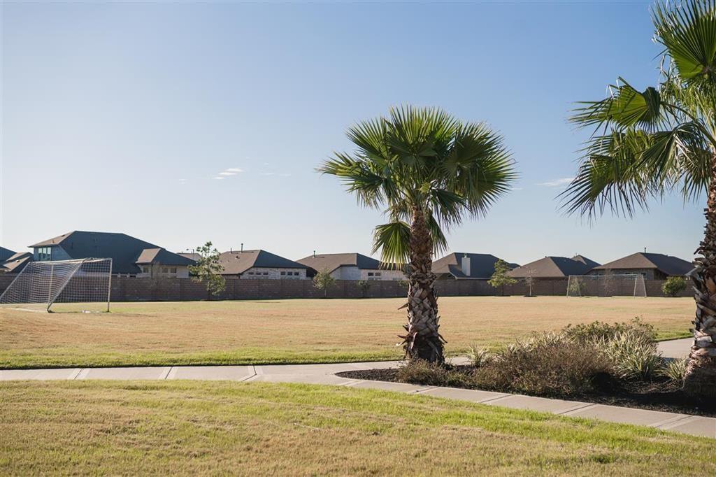 13013 2 Cobalt Cove Court, Texas City, Texas 77568, 4 Bedrooms Bedrooms, 4 Rooms Rooms,3 BathroomsBathrooms,Single-family,For Sale,Cobalt Cove,82478358