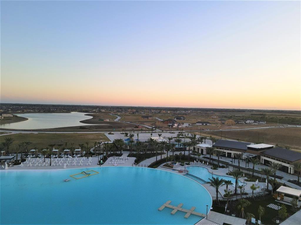 13013 2 Cobalt Cove Court, Texas City, Texas 77568, 4 Bedrooms Bedrooms, 4 Rooms Rooms,3 BathroomsBathrooms,Single-family,For Sale,Cobalt Cove,82478358