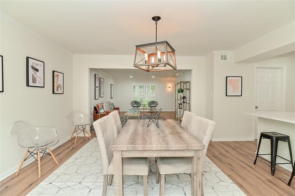 12612 2 Rip Van Winkle Drive, Houston, Texas 77024, 3 Bedrooms Bedrooms, 8 Rooms Rooms,2 BathroomsBathrooms,Townhouse/condo,For Sale,Rip Van Winkle,55976326