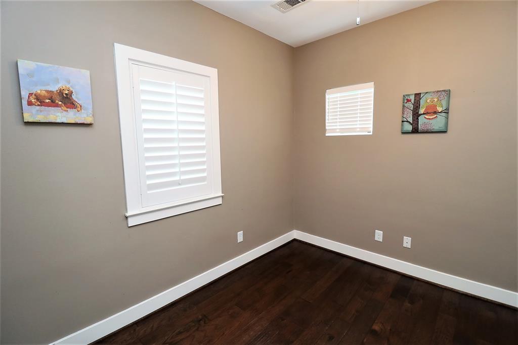 2635 3 Ashland Street, Houston, Texas 77008, 3 Bedrooms Bedrooms, 6 Rooms Rooms,3 BathroomsBathrooms,Townhouse/condo,For Sale,Ashland,67117978