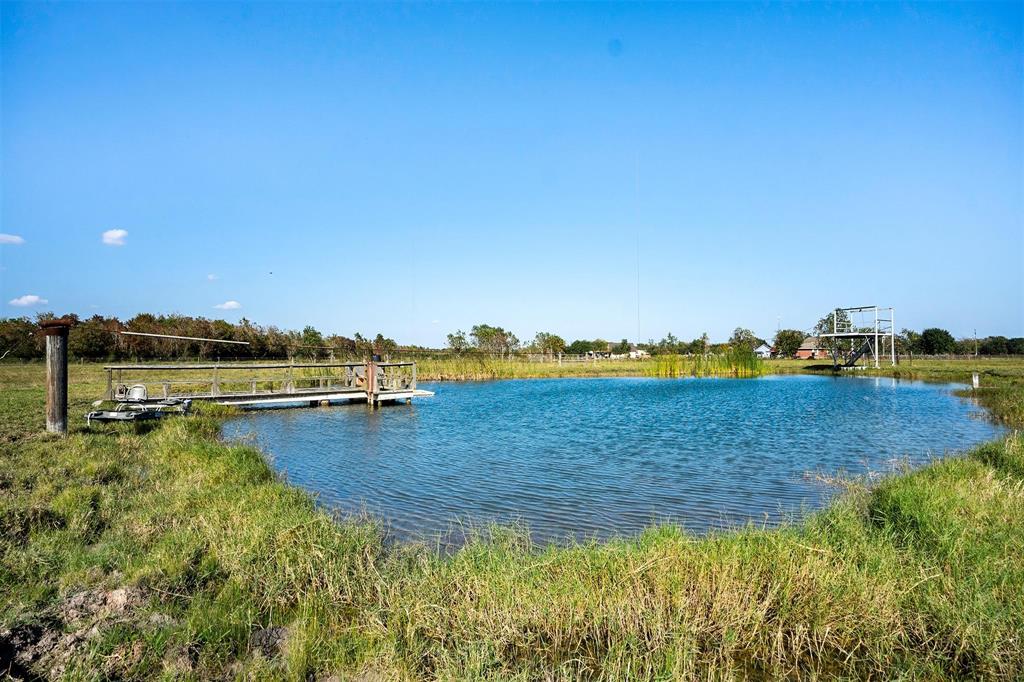 10506 2 County Road 200, Alvin, Texas 77511, 2 Bedrooms Bedrooms, 2 Rooms Rooms,3 BathroomsBathrooms,Single-family,For Sale,County Road 200,52595571