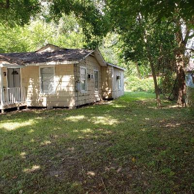 5604 1 Enid Street, Houston, Texas 77009, 2 Bedrooms Bedrooms, 4 Rooms Rooms,1 BathroomBathrooms,Single-family,For Sale,Enid,42154229