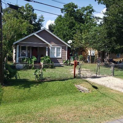 408 1 Robert Lee, Houston, Texas 77009, 2 Bedrooms Bedrooms, 3 Rooms Rooms,1 BathroomBathrooms,Single-family,For Sale,Robert Lee,7684962