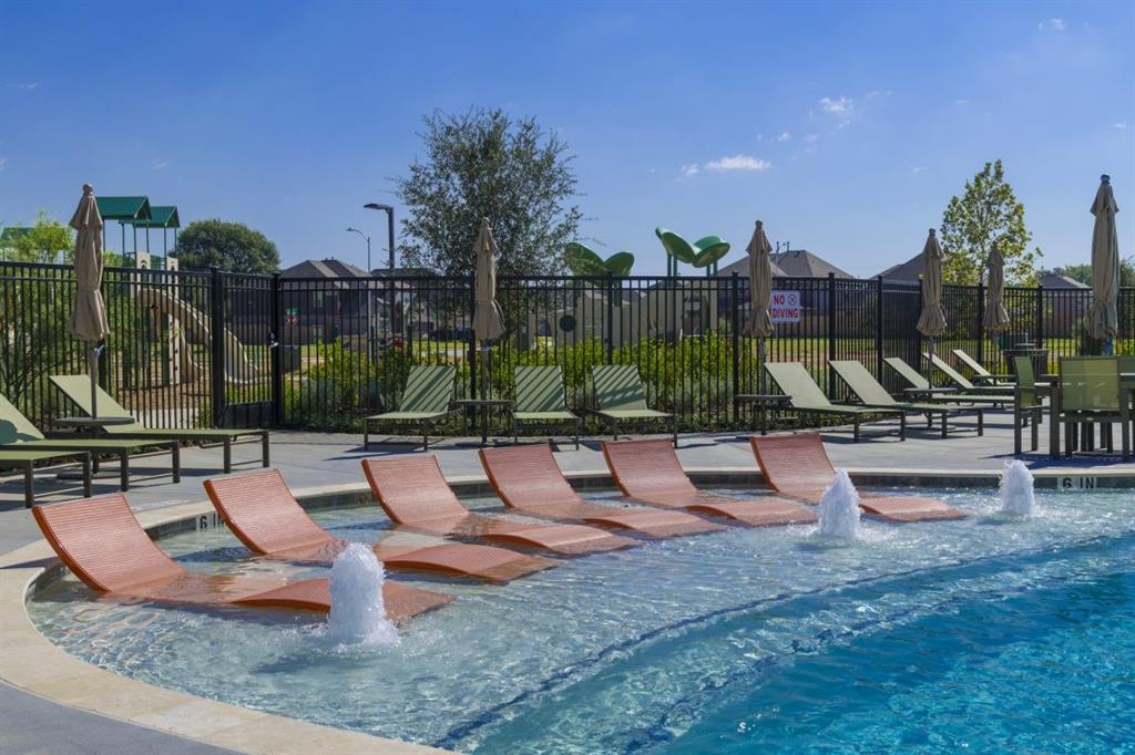 32955 2 Silver Meadow Way, Brookshire, Texas 77423, 4 Bedrooms Bedrooms, 8 Rooms Rooms,2 BathroomsBathrooms,Single-family,For Sale,Silver Meadow,81304602