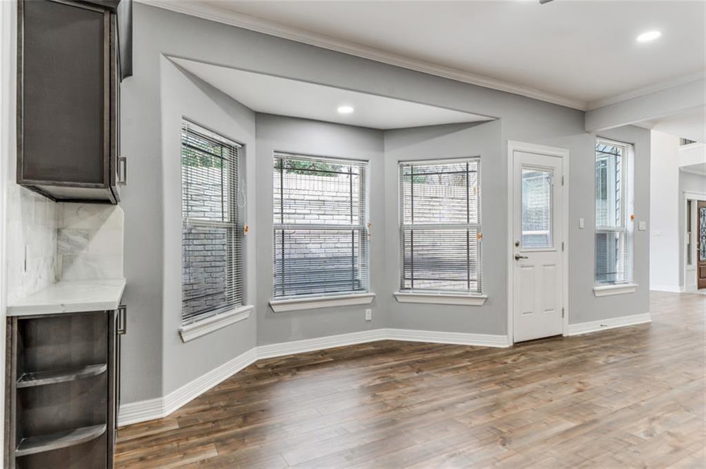 660 2 Eldridge Parkway, Houston, Texas 77079, 3 Bedrooms Bedrooms, 7 Rooms Rooms,2 BathroomsBathrooms,Townhouse/condo,For Sale,Eldridge,65864237