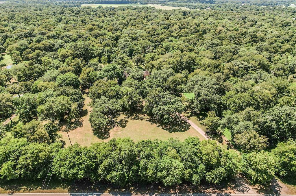16830 1 County Road 39, Rosharon, Texas 77583, 3 Bedrooms Bedrooms, 9 Rooms Rooms,2 BathroomsBathrooms,Country Homes/acreage,For Sale,County Road 39,72281049