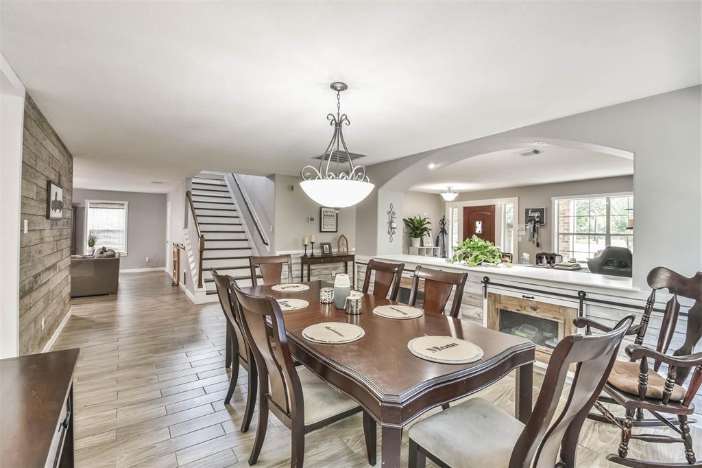 606 2 Rollingwood Street, Pinehurst, Texas 77362, 5 Bedrooms Bedrooms, 5 Rooms Rooms,3 BathroomsBathrooms,Single-family,For Sale,Rollingwood,86499949