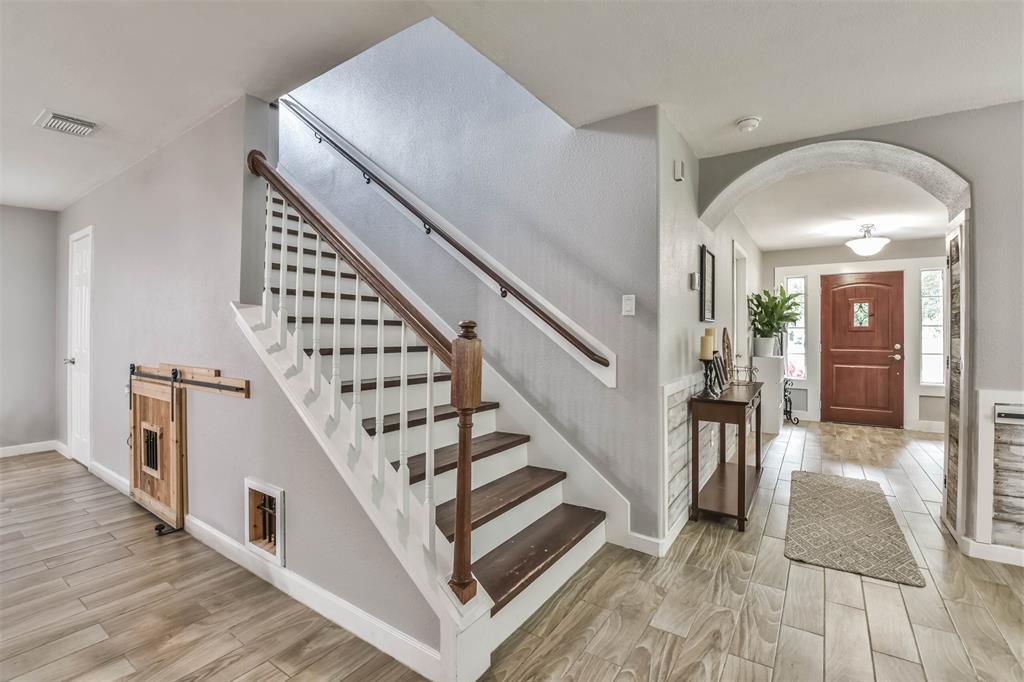 606 2 Rollingwood Street, Pinehurst, Texas 77362, 5 Bedrooms Bedrooms, 5 Rooms Rooms,3 BathroomsBathrooms,Single-family,For Sale,Rollingwood,86499949