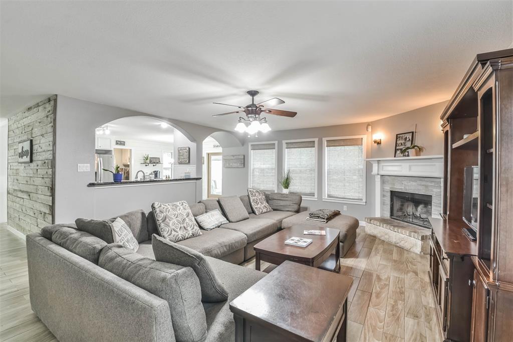 606 2 Rollingwood Street, Pinehurst, Texas 77362, 5 Bedrooms Bedrooms, 5 Rooms Rooms,3 BathroomsBathrooms,Single-family,For Sale,Rollingwood,86499949