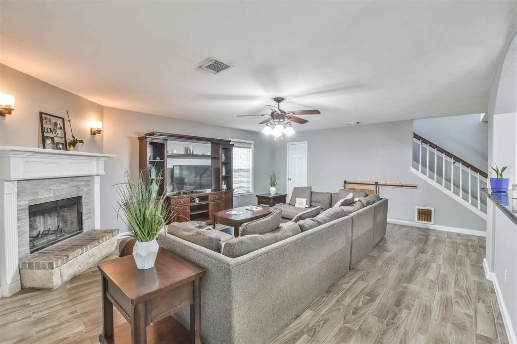 606 2 Rollingwood Street, Pinehurst, Texas 77362, 5 Bedrooms Bedrooms, 5 Rooms Rooms,3 BathroomsBathrooms,Single-family,For Sale,Rollingwood,86499949