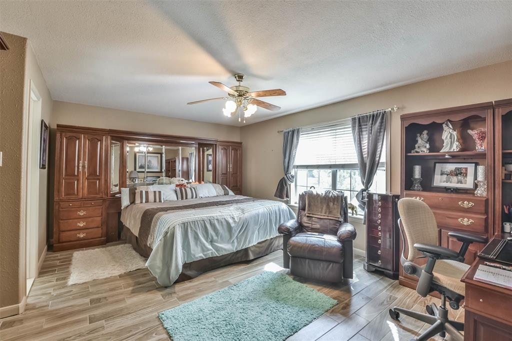606 2 Rollingwood Street, Pinehurst, Texas 77362, 5 Bedrooms Bedrooms, 5 Rooms Rooms,3 BathroomsBathrooms,Single-family,For Sale,Rollingwood,86499949